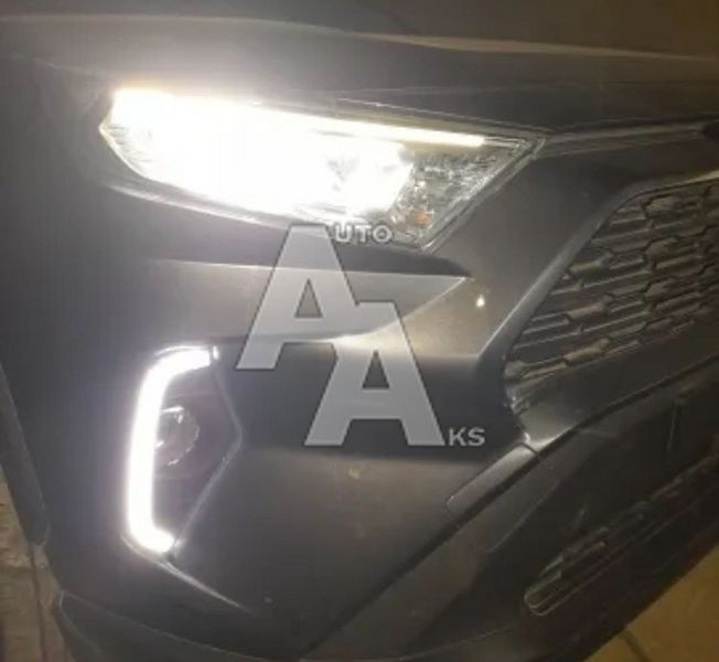 Комплект накладок ПТФ з лед-лампами для Toyota RAV4 2019 2020 2021 2022 2023 2024 2025 00199 фото