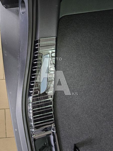 Внутрішня накладка заднього бампера для Subaru Solterra 2022 2023 2024 чорний глянець 00371 фото